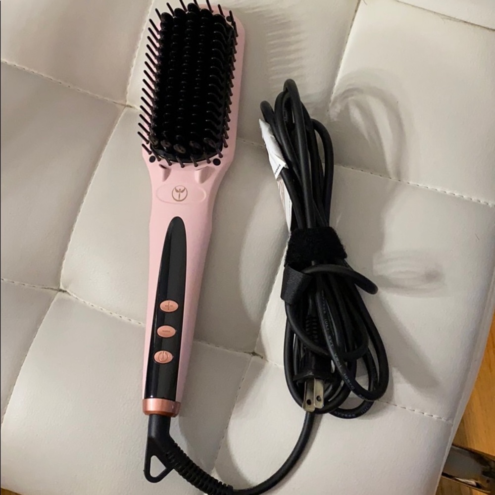 L’ange straightening brush